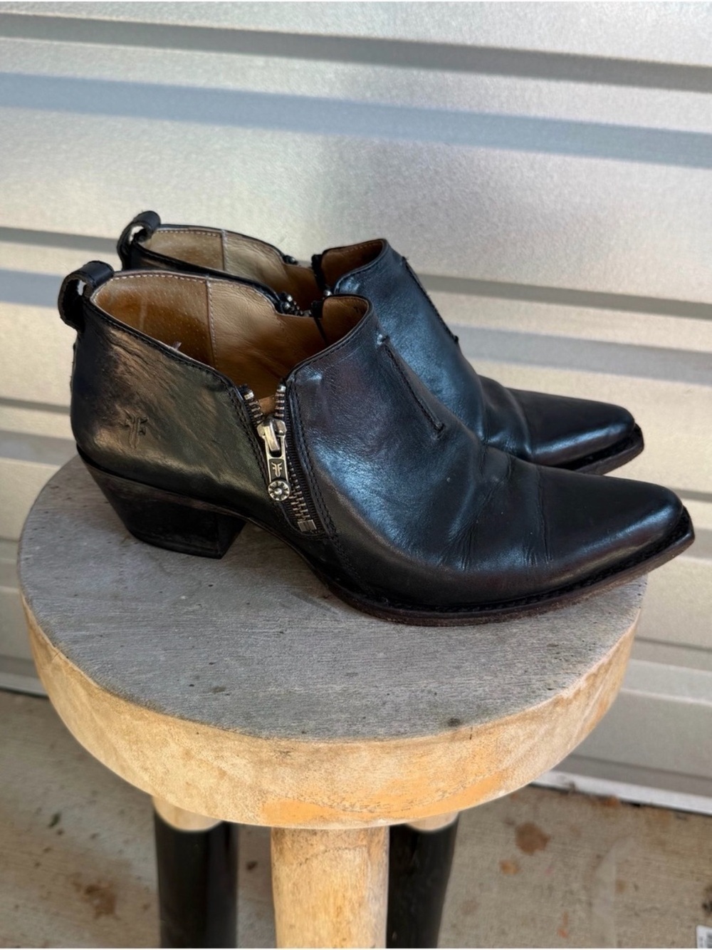 Frye sacha moto bootie